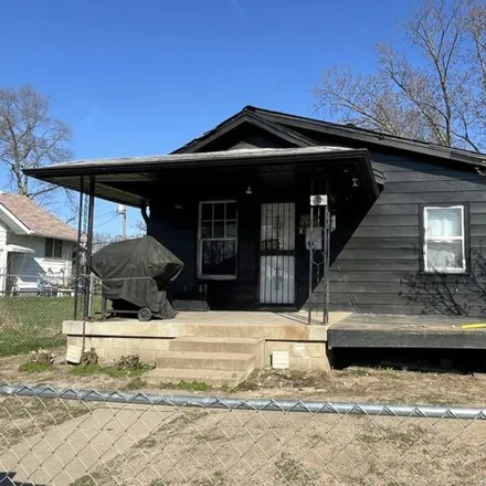 Buy this 2 bed house on 1119 North Centennial Street in Indianapolis, IN 46222