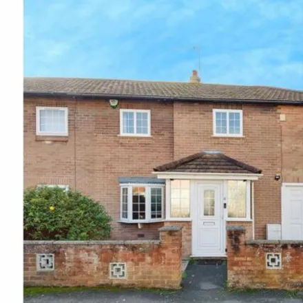 Buy this 4 bed duplex on Leeson Gardens in Eton Wick, SL4 6ND