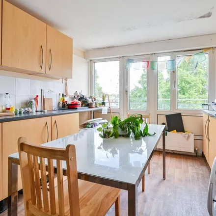 Rent this 4 bed apartment on Queen's Crescent Library in Weedington Road, London