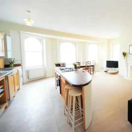 Rent this 3 bed room on 7 Chesham Place in Brighton, BN2 1FP