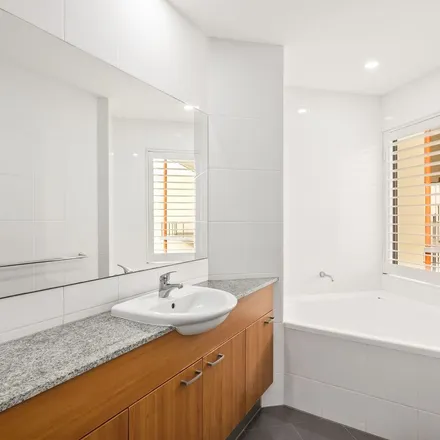Image 4 - Tanunda Drive, Rivervale WA 6103, Australia - Apartment for rent
