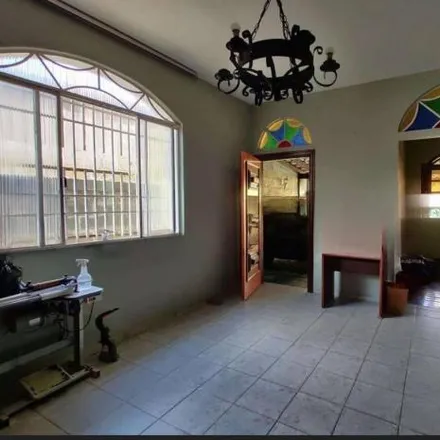 Buy this 3 bed house on Rua Stella Navarro de Miranda in Planalto, Belo Horizonte - MG