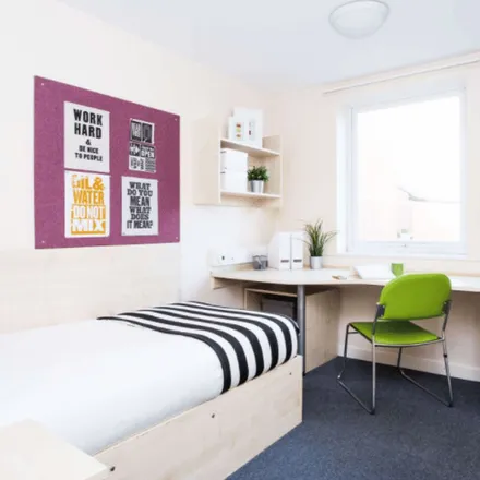 Image 6 - Unite Students, Grange Lane, Leicester, LE1 5WR, United Kingdom - Apartment for rent