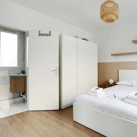 Image 6 - Levallois-Perret, IDF, FR - Apartment for rent
