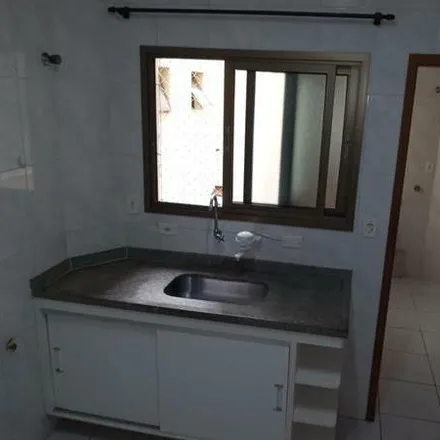 Rent this 1 bed apartment on Leandrini Auto Posto in Rua Ingá 28, Oswaldo Cruz