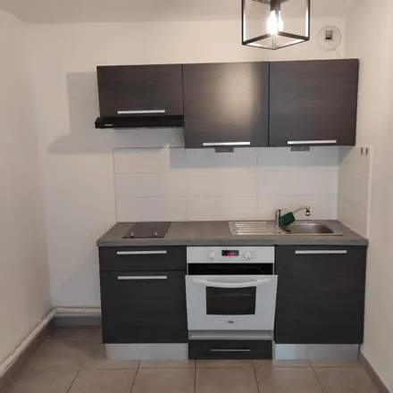 Rent this 2 bed apartment on unnamed road in 34770 Gigean, France
