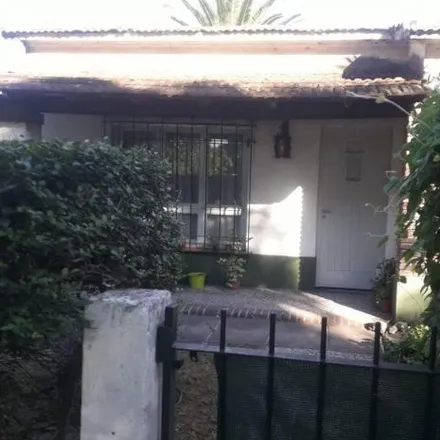 Image 2 - Calle 59 Bis, Partido de La Plata, B1908 FMF Los Hornos, Argentina - House for sale