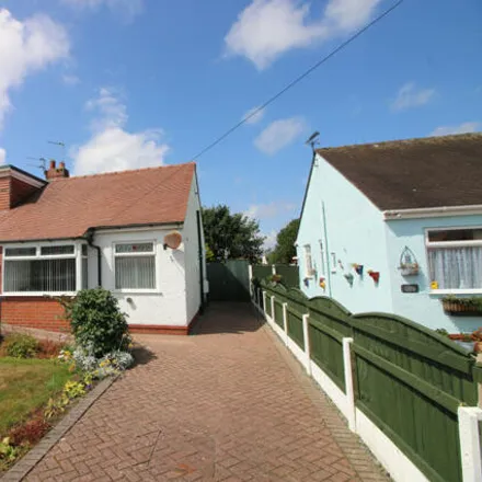 Buy this 2 bed house on North Drive in Cleveleys, FY5 2QB
