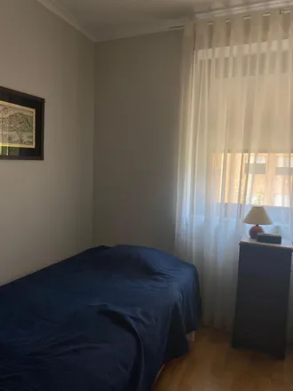 Rent this 3 bed room on Crédito Agrícola - Pinheiro Manso Porto in Rua Arquitecto Cassiano Barbosa, 4100-453 Porto
