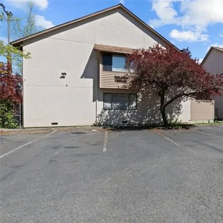 Buy this 1 bed condo on 12434 Ambaum Boulevard Southwest in Burien, WA 98146