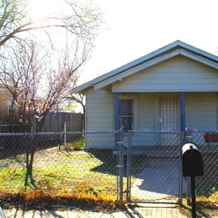 Buy this 2 bed house on 2822 West 2nd Avenue in Amarillo, TX 79106