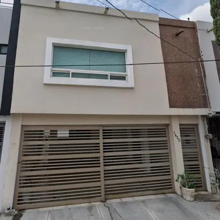 Buy this 4 bed house on Márquez in Jardínes de Nueva Linda Vista, 67129 Guadalupe