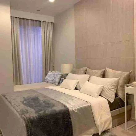 Rent this 1 bed apartment on Ekkamai Macchiato in 6, w