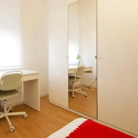 Rent this 1 bed room on Calle de la Princesa in 94, 28008 Madrid