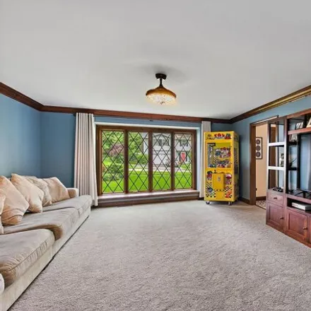 Image 3 - 5347 Candlewood Court, Lisle, IL 60532, USA - House for sale