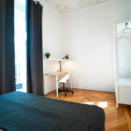 Image 7 - Calle de Caños del Peral, 7, 28013 Madrid, Spain - Apartment for rent