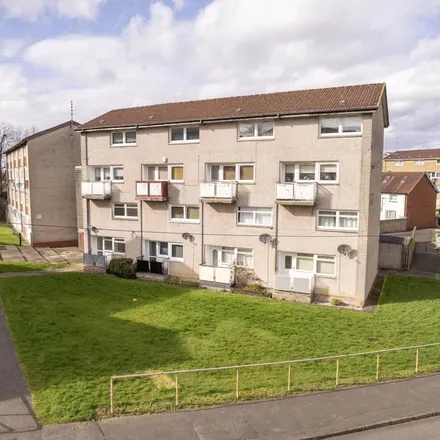 Rent this 2 bed apartment on Ross Place in Cambuslang, G73 5ET