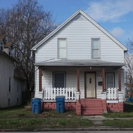 Image 3 - 210 West Merchant Street, Kankakee, IL 60901, USA - House for sale