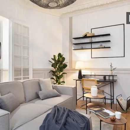 Rent this 2 bed apartment on 185 Boulevard Malesherbes in 75017 Paris, France