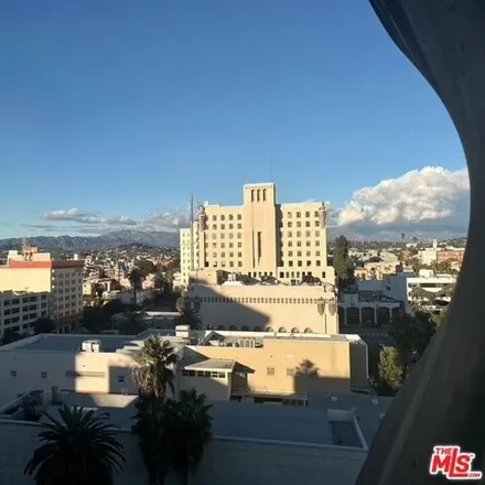 Rent this 2 bed apartment on American Cement Building in South Park View Street, Los Angeles