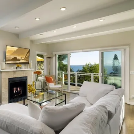 Rent this 4 bed house on 2290 Whitney Avenue in Summerland, Santa Barbara County