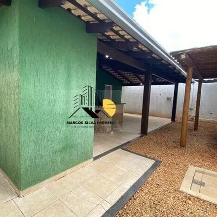 Buy this 3 bed house on Rotunda Coralia Lima Machado in Jardim Inconfidência, Uberlândia - MG