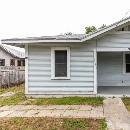 Rent this 3 bed house on 129 Merrick Street in San Antonio, TX 78214