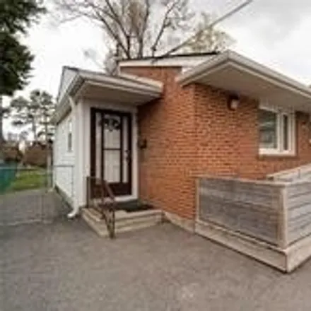 Image 4 - 203 Carrville Road, Richmond Hill, ON L4C 7A1, Canada - House for sale