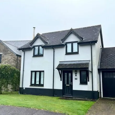 Buy this 3 bed house on Beechwood Drive in Camelford, PL32 9NB