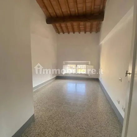 Image 2 - Via Burlamacchi, 55100 Lucca LU, Italy - Apartment for rent