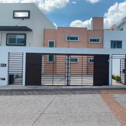 Rent this 1 bed house on Calle Senda de la Inspiración in Delegación Cayetano Rubio, 76060 Querétaro