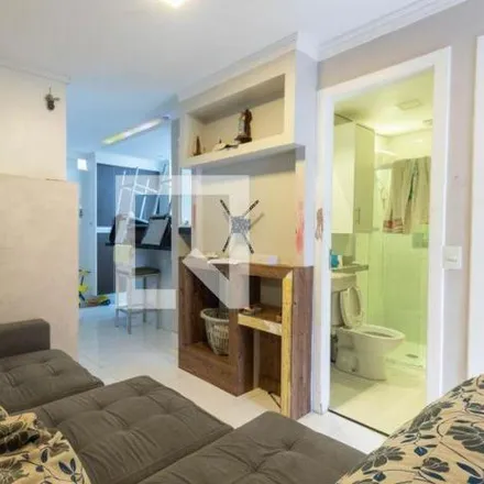 Rent this 2 bed apartment on Hospital Municipal Doutor Alexandre Zaio in Rua Alves Maldonado 128, Cidade Patriarca