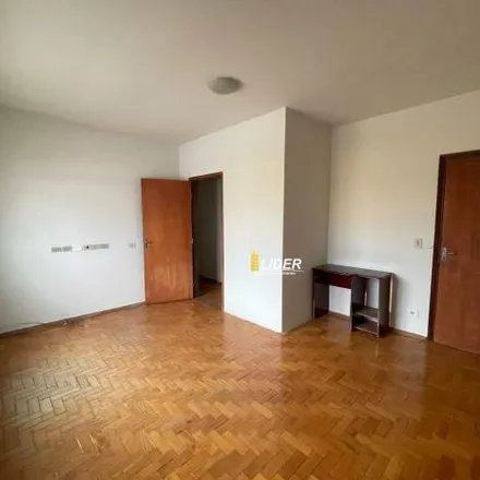 Rent this 3 bed apartment on Rua Prudente de Morais in Custódio Pereira, Uberlândia - MG