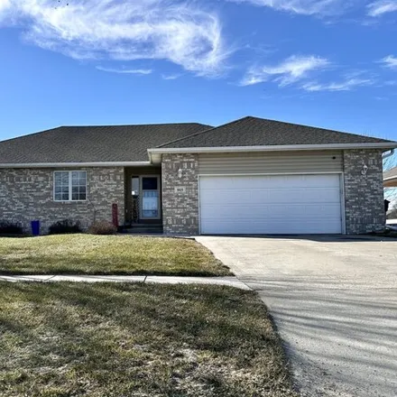 Buy this 4 bed house on 905 Clairmont Circle in Sergeant Bluff, IA 51054