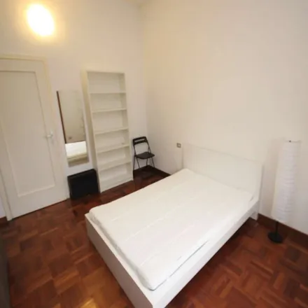 Rent this 4 bed room on Viale Sabotino 15 in 20135 Milan MI, Italy