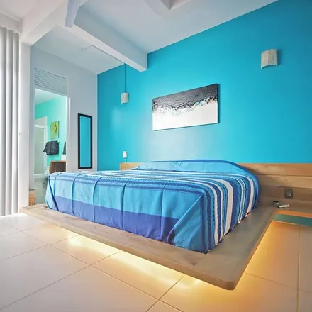 Rent this 2 bed apartment on Puerto Escondido in San Pedro Mixtepec, Mexico