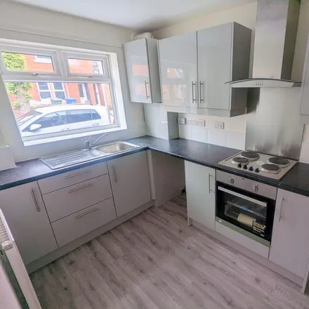 Rent this 2 bed apartment on Stanley Road in Mansfield, NG18 5AA