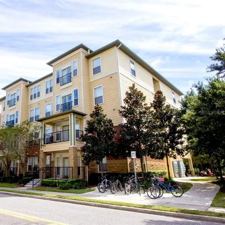 Buy this 2 bed condo on ΚΣ in 1120 Southwest 9th Road, Gainesville
