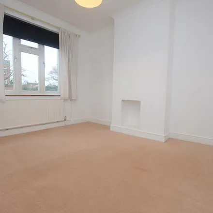 Rent this 3 bed duplex on 16 Woodford Trading Estate in London, IG8 8HF