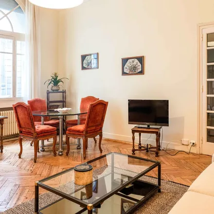 Image 8 - Palais Rohan, Rue Bouffard, 33000 Bordeaux, France - Apartment for rent