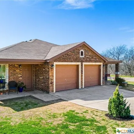 Buy this studio house on 889 Twin Oaks Drive in Temple, TX 76504