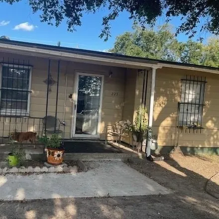 Buy this 2 bed house on 245 Hahlo Street in Houston, TX 77020