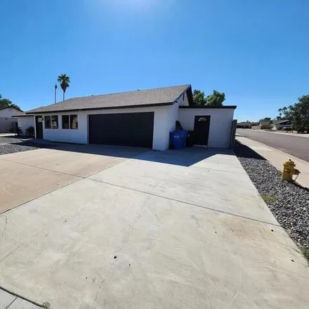Image 2 - 4139 West Desert Hills Drive, Phoenix, AZ 85029, USA - House for sale