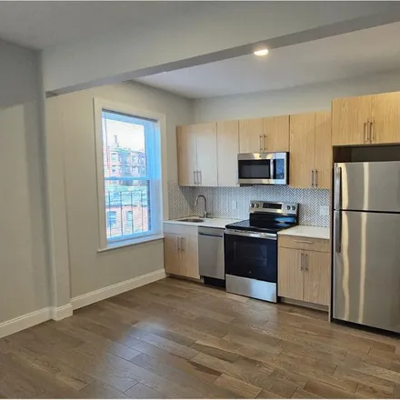 Rent this studio apartment on 379 Commonwealth Avenue