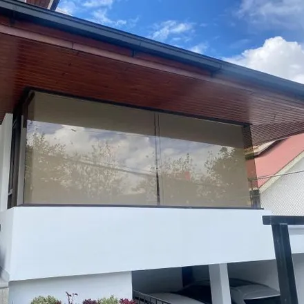 Buy this 5 bed house on Oe6 in 170104, Quito