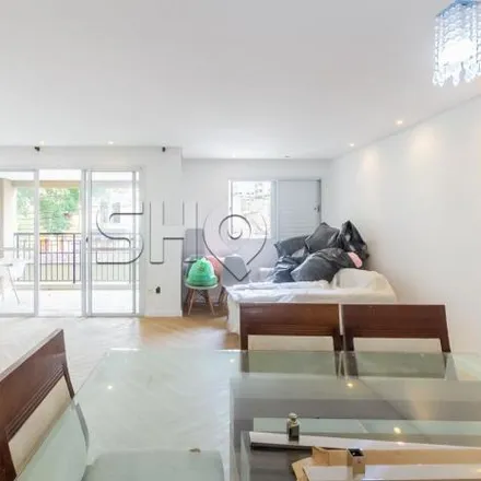 Buy this 3 bed apartment on Rua Dona Elisa 137 in Barra Funda, São Paulo - SP