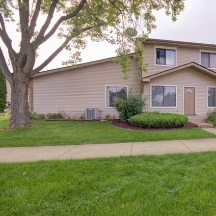 Rent this 2 bed house on unnamed road in Warrenville, IL 60555