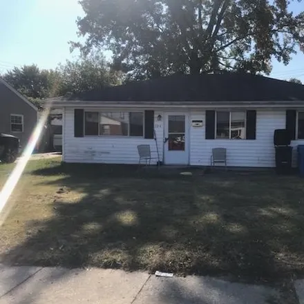 Rent this 3 bed house on 28 Charlene Street in East Alton, Madison County