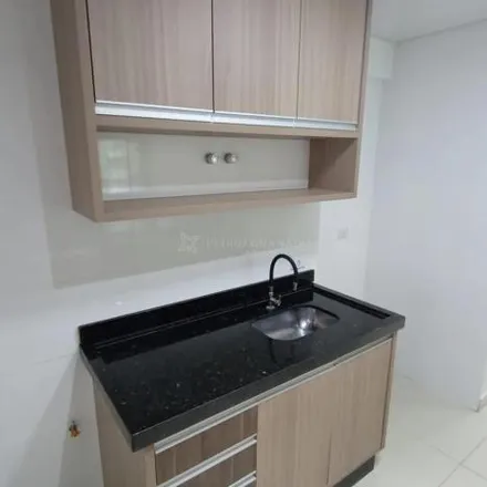 Rent this 3 bed apartment on Avenida João Paulino Vieira Filho in Zona 09, Maringá - PR