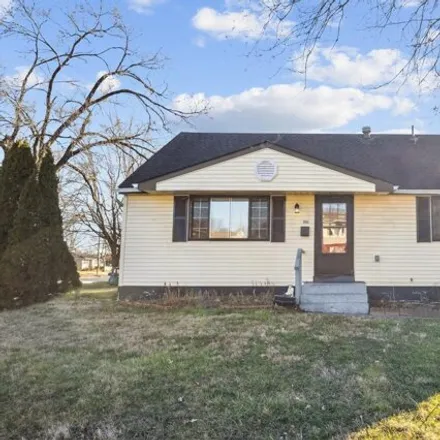 Buy this 4 bed house on 6489 Norfolk Drive in Columbus, OH 43068